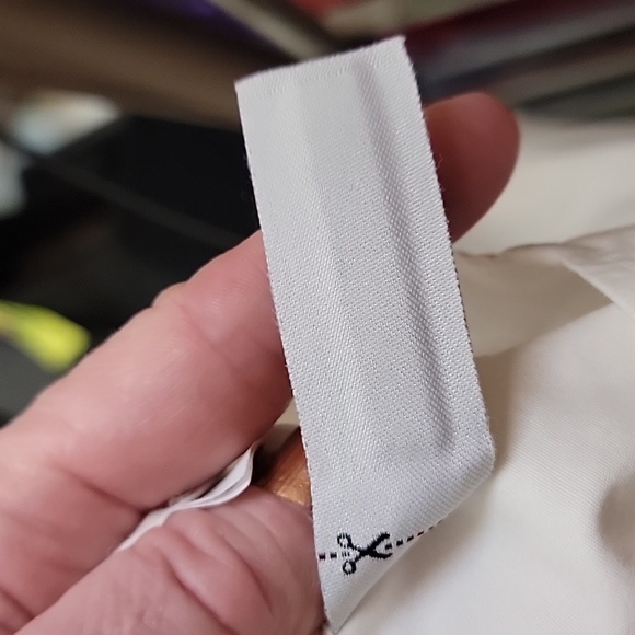 J. Crew White Blouse with Black Labels NWOT - Picture 9 of 9